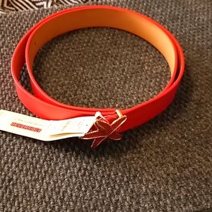 NWT dark coral colored belt with starfish buckle reversible 1x